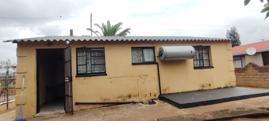 To Let 2 Bedroom Property for Rent in Mabopane Unit C North West